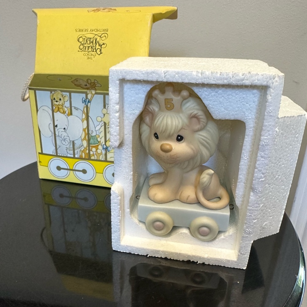 Precious Moments Cream and Tan Lion Figurine